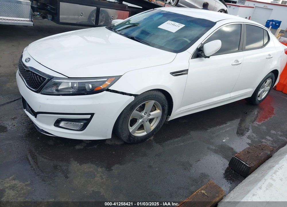 2015 KIA OPTIMA VIN: KNAGM4A79F5639203