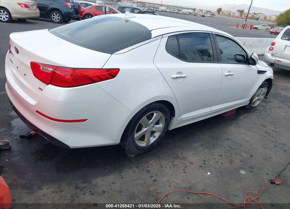 2015 KIA OPTIMA VIN: KNAGM4A79F5639203