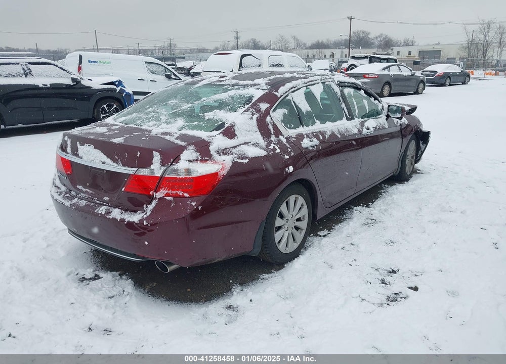 2013 HONDA ACCORD VIN: 1HGCR2F81DA039306