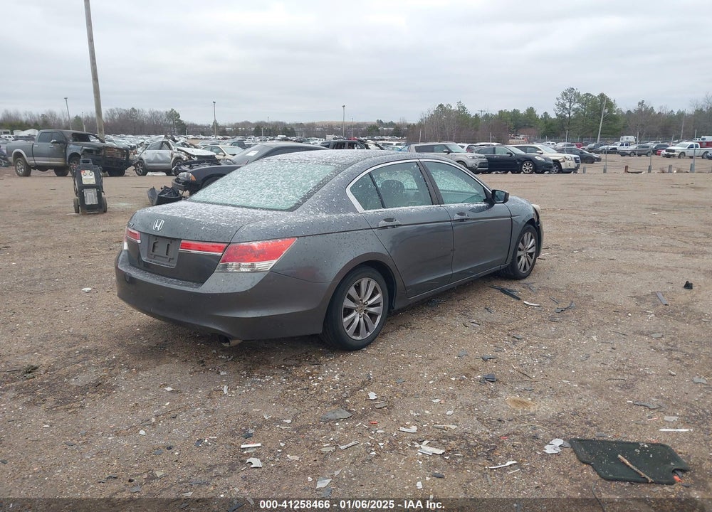 2011 HONDA ACCORD 2.4 EX VIN: 1HGCP2F7XBA030842