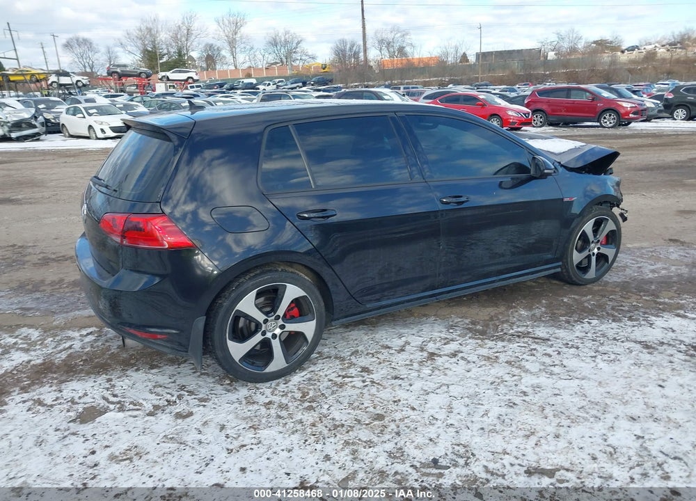 2017 VOLKSWAGEN GTI VIN: 3VW547AUXHM000453