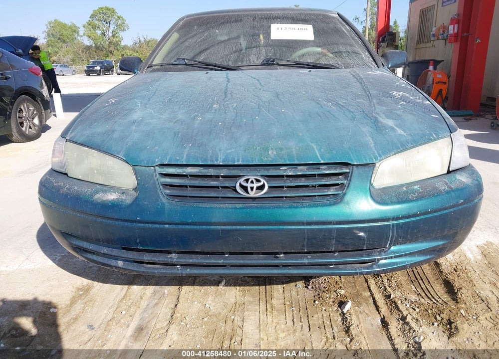 1997 TOYOTA CAMRY LE VIN: 4T1BG22K3VU775306