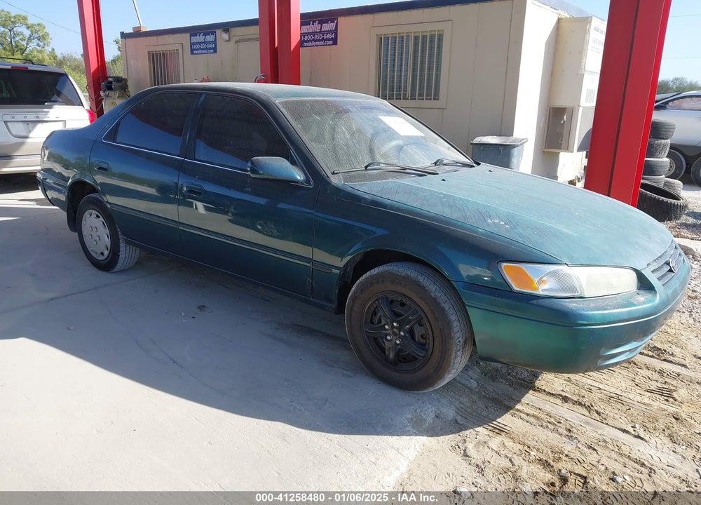 1997 TOYOTA CAMRY LE VIN: 4T1BG22K3VU775306