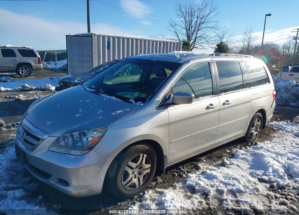 2005 HONDA ODYSSEY EX-L VIN: 5FNRL38605B414817