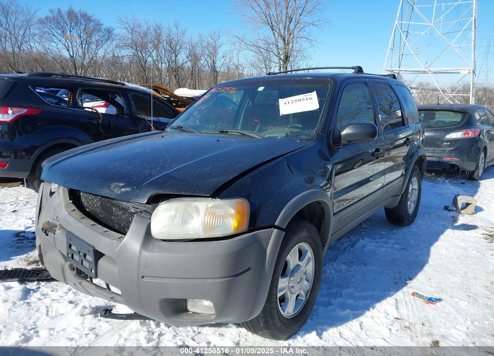 2001 FORD ESCAPE XLT VIN: 1FMYU04161KF17847