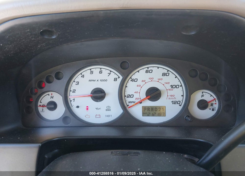 2001 FORD ESCAPE XLT VIN: 1FMYU04161KF17847