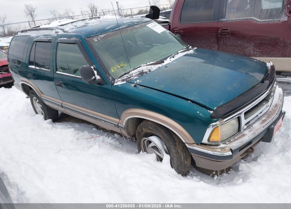 1997 CHEVROLET BLAZER LT VIN: 1GNDT13W7V2230037