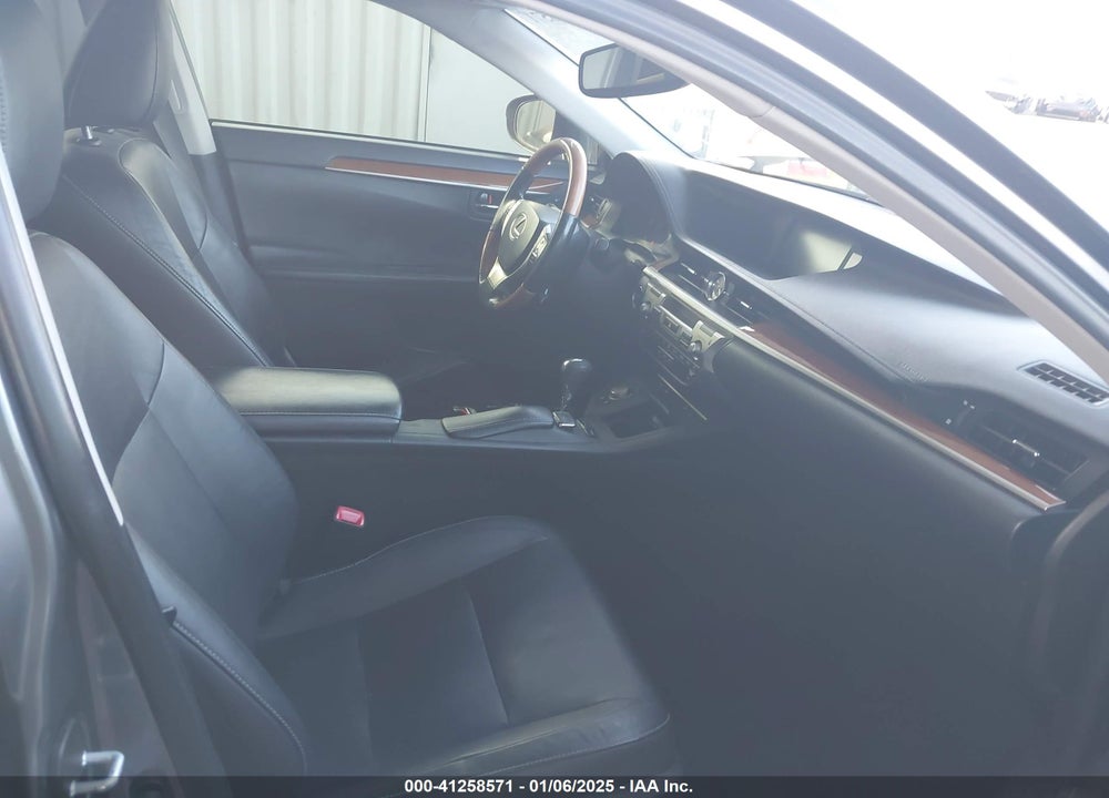 2015 LEXUS ES 300H VIN: JTHBW1GGXF2081987