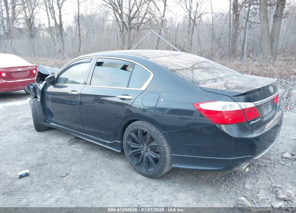2015 HONDA ACCORD VIN: 1HGCR2E51FA146754