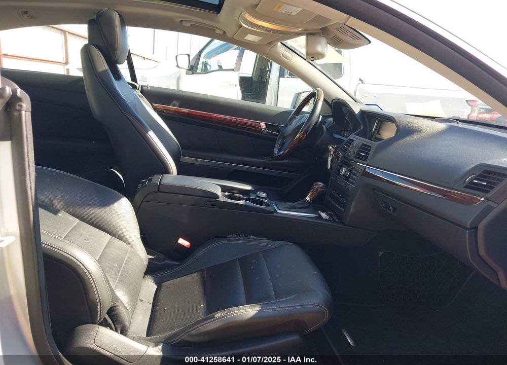 2010 MERCEDES-BENZ E 550 VIN: WDDKJ7CB7AF062771