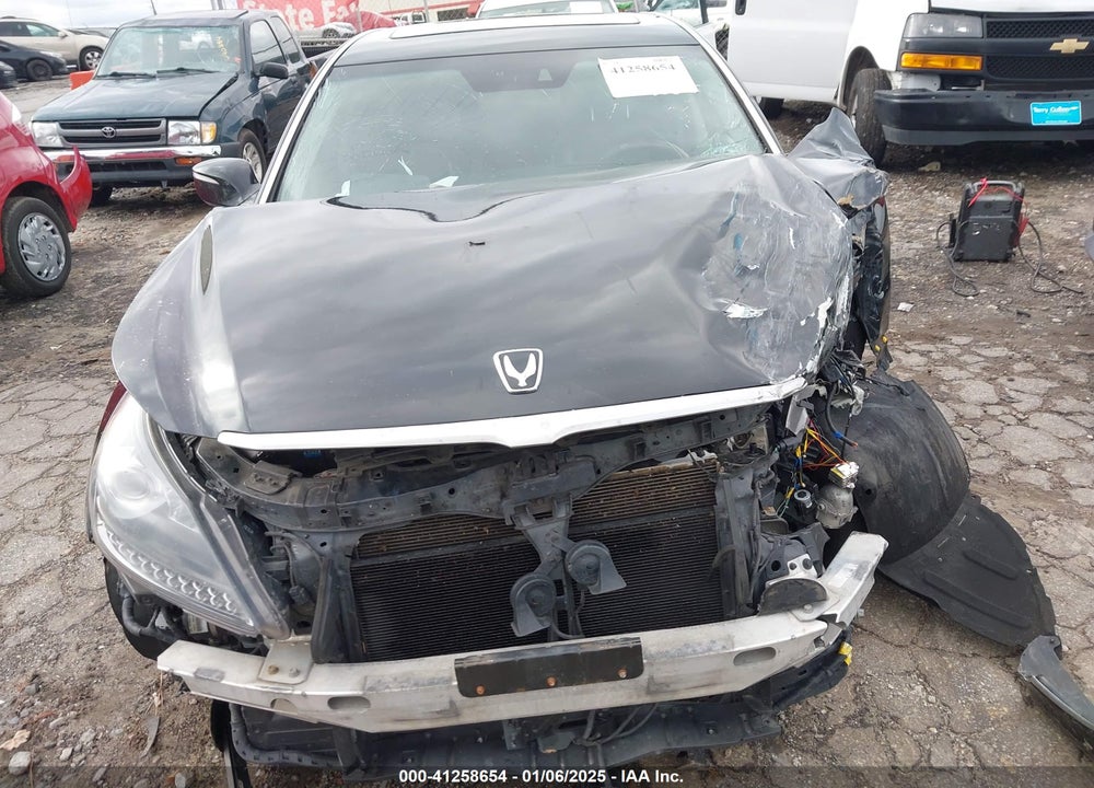 2014 HYUNDAI EQUUS VIN: KMHGH4JH6EU073940