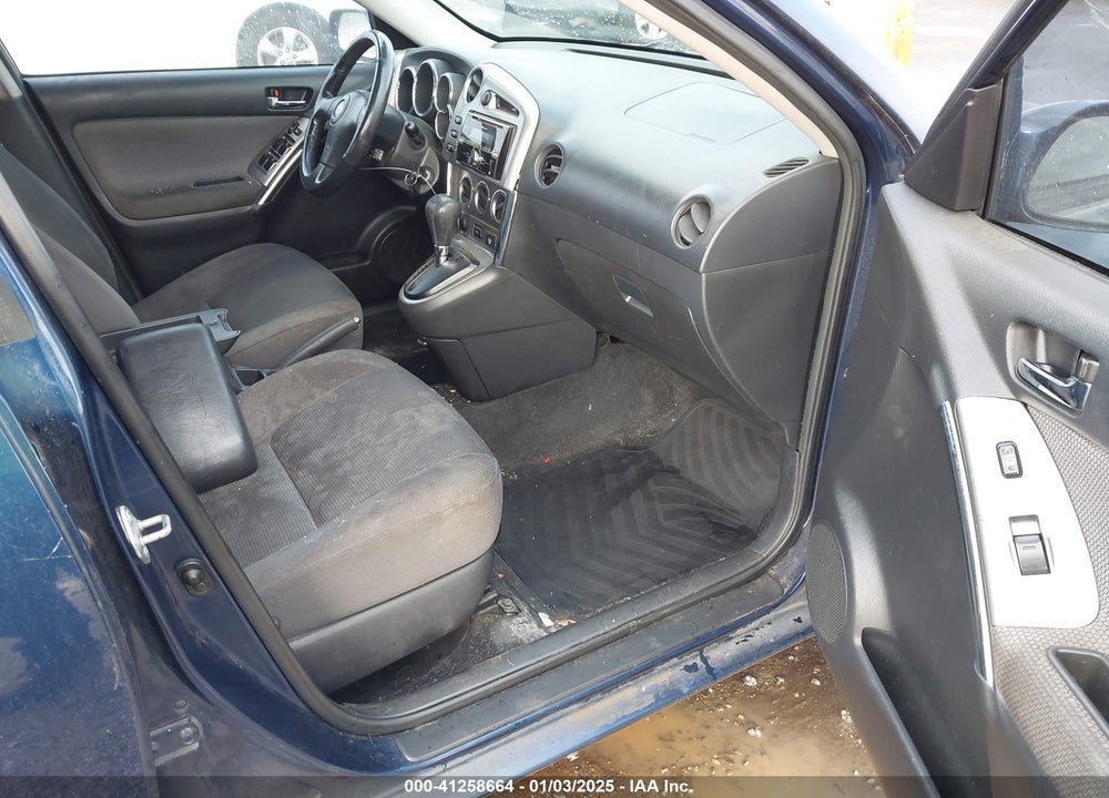 2007 TOYOTA MATRIX/XR VIN: 2T1KR32E67C656146
