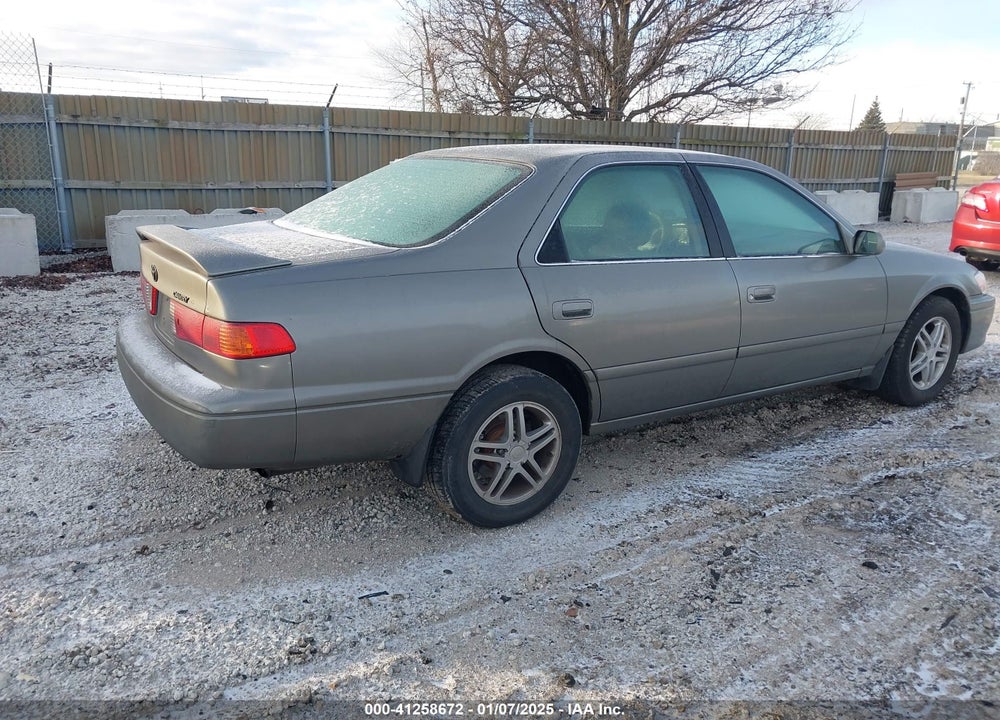 2000 TOYOTA CAMRY LE V6 VIN: 4T1BF22K9YU109946