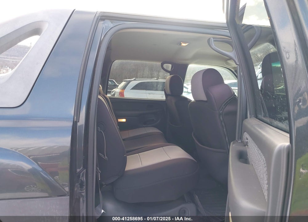 2003 CHEVROLET AVALANCHE 1500 VIN: 3GNEK13T73G135057