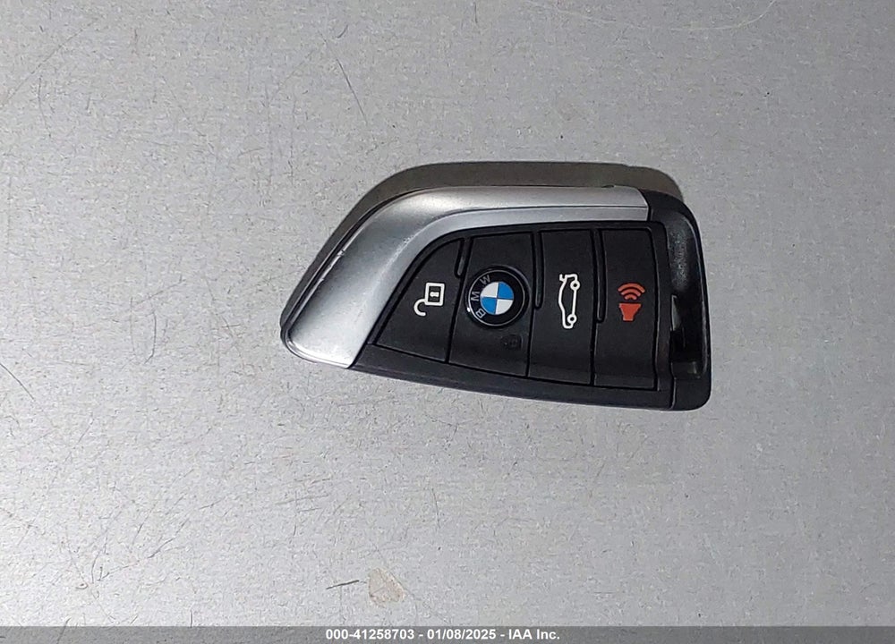 2021 BMW X1 XDRIVE28I VIN: WBXJG9C09M5S17025