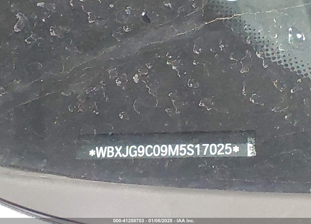 2021 BMW X1 XDRIVE28I VIN: WBXJG9C09M5S17025
