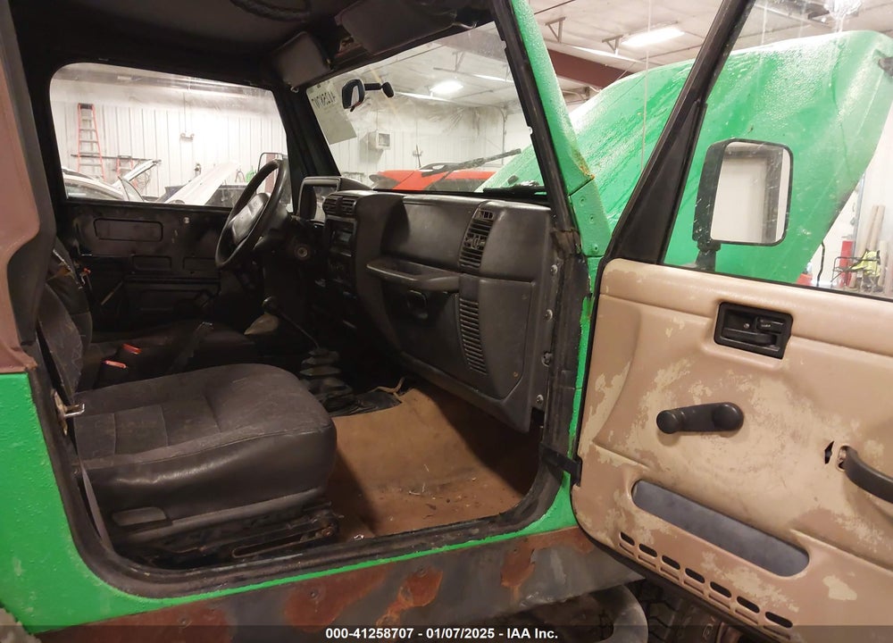2002 JEEP WRANGLER X VIN: 1J4FA39S92P772403