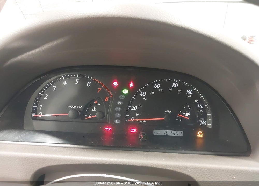 2002 TOYOTA CAMRY LE VIN: JTDBE32K520058764