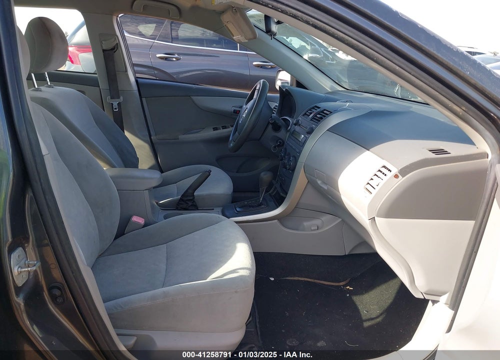 2009 TOYOTA COROLLA LE VIN: JTDBL40E49J004997