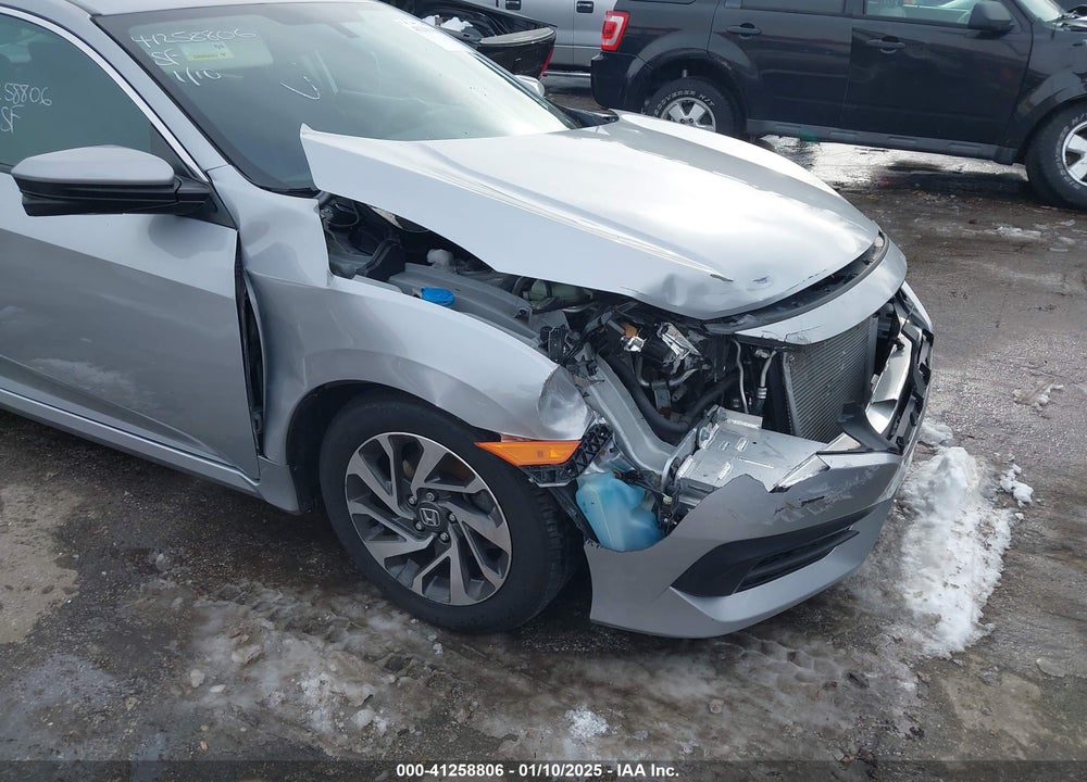 2018 HONDA CIVIC EX VIN: 2HGFC2F78JH596748