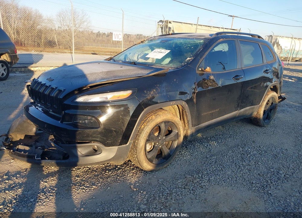 2018 JEEP CHEROKEE VIN: 1C4PJLCBXJD519092