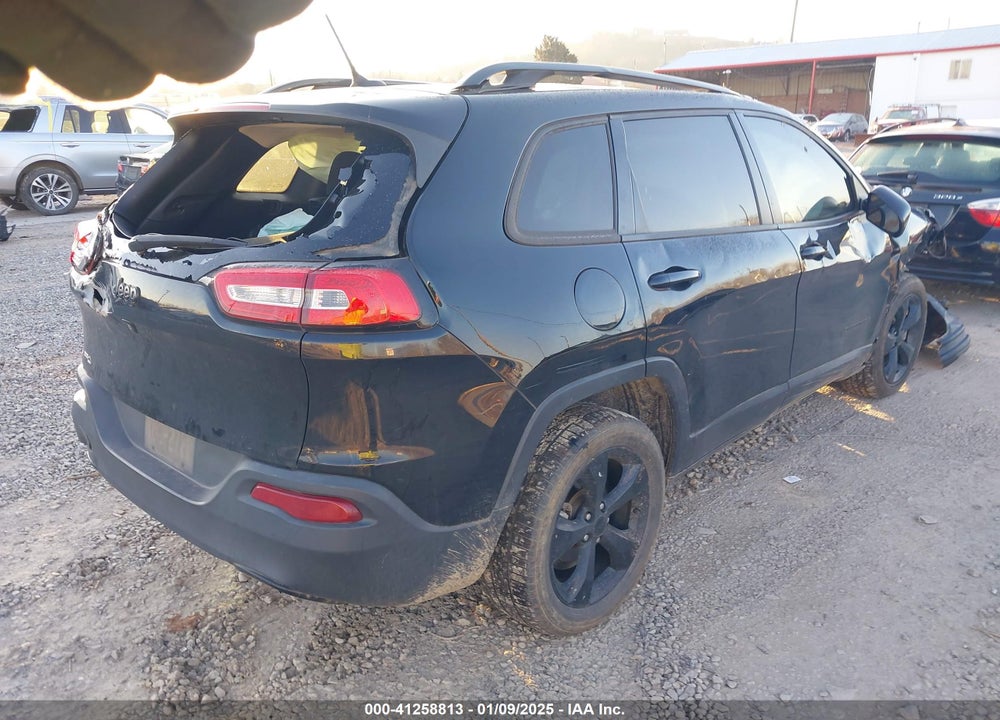 2018 JEEP CHEROKEE VIN: 1C4PJLCBXJD519092