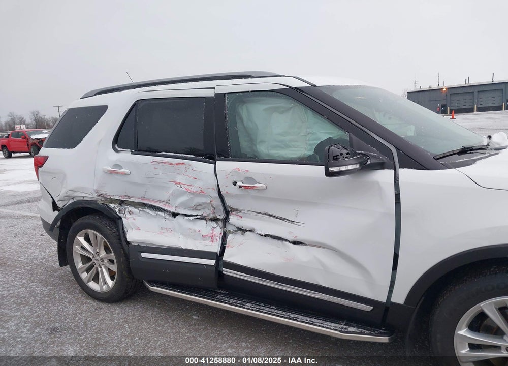 2019 FORD EXPLORER XLT VIN: 1FM5K8D87KGA15664