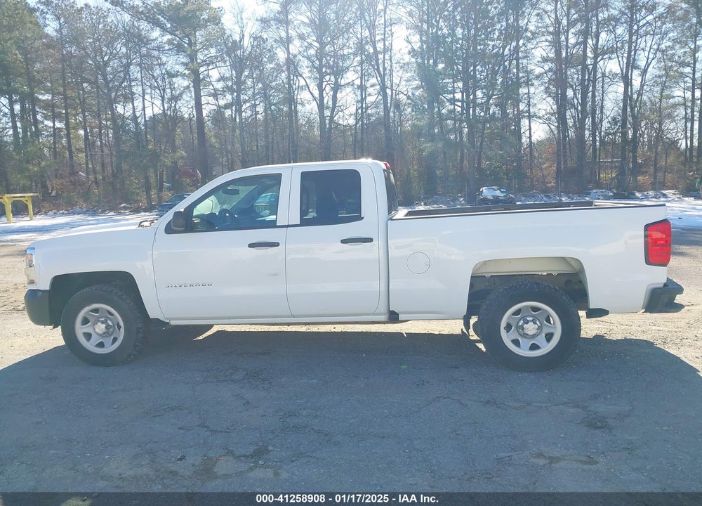 2019 CHEVROLET SILVERADO 1500 LD VIN: 2GCVKNEC9K1216582