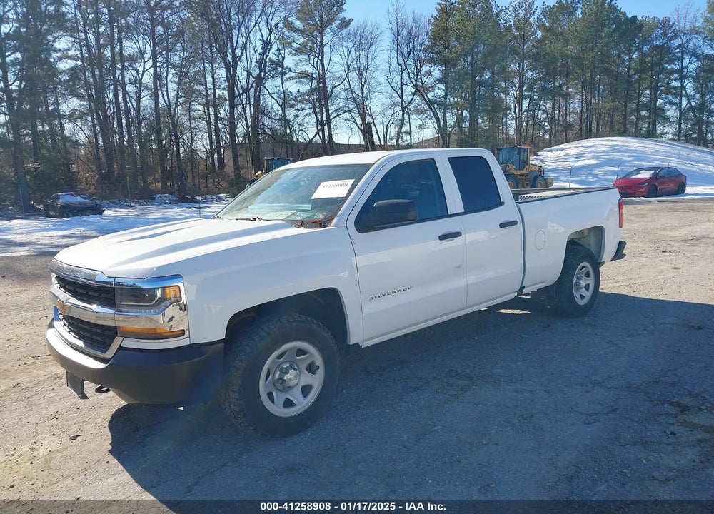 2019 CHEVROLET SILVERADO 1500 LD VIN: 2GCVKNEC9K1216582