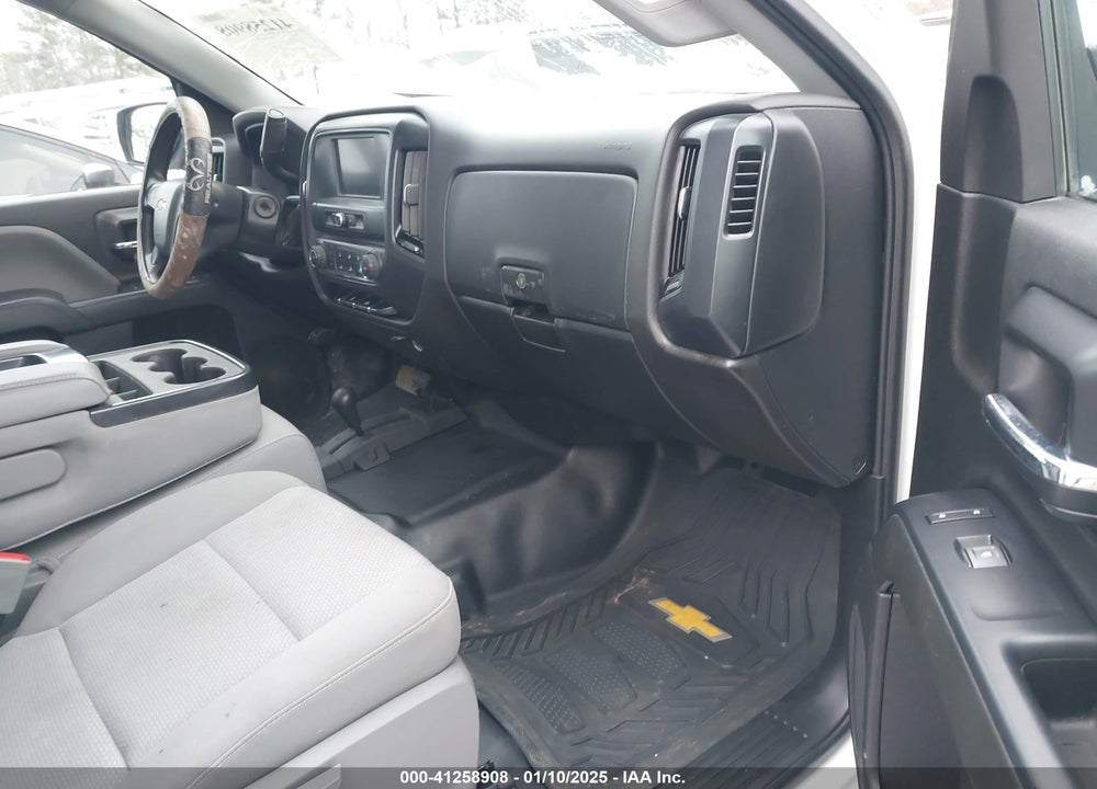 2019 CHEVROLET SILVERADO 1500 LD VIN: 2GCVKNEC9K1216582