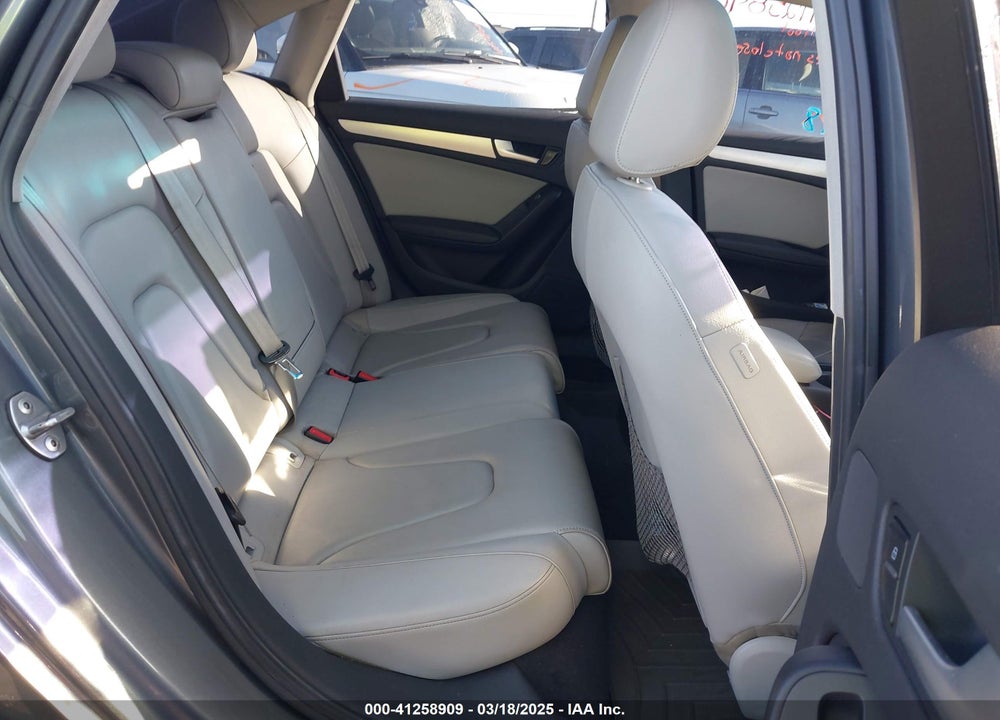 2013 AUDI A4 VIN: WAUBFAFL5DN045360