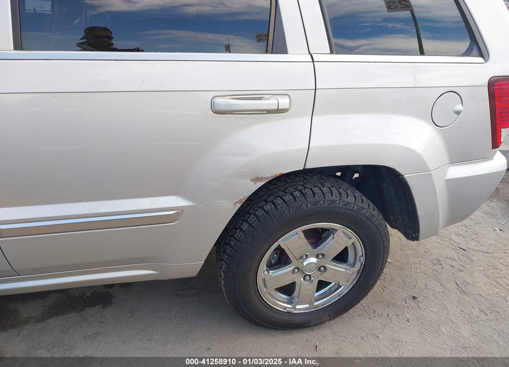 2007 JEEP GRAND CHEROKEE VIN: 1J8HR68M77C642512