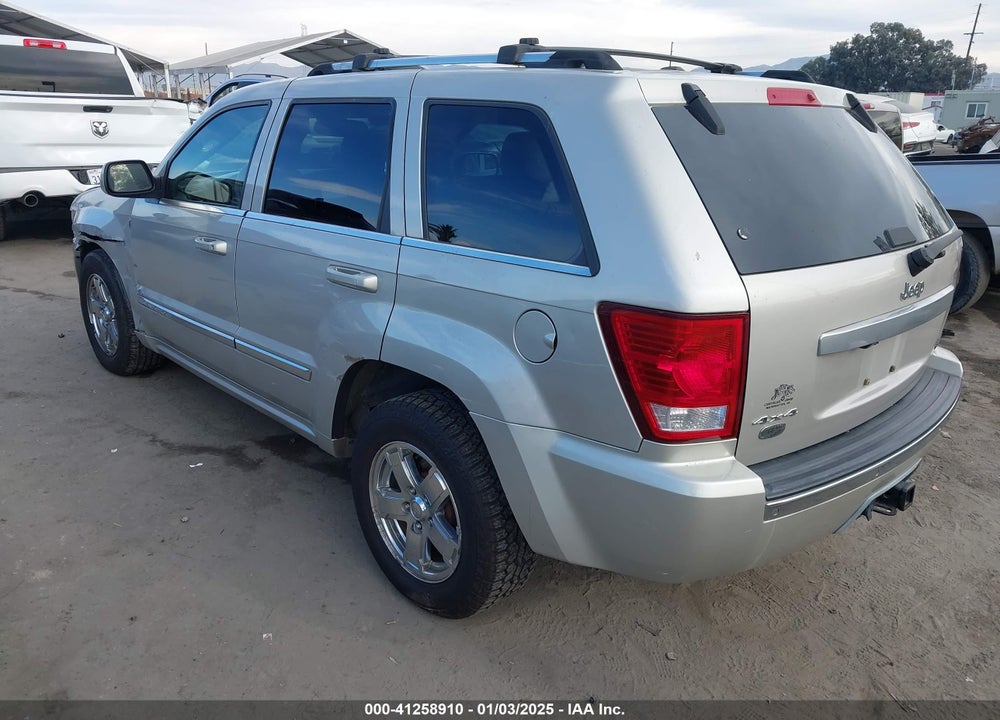 2007 JEEP GRAND CHEROKEE VIN: 1J8HR68M77C642512