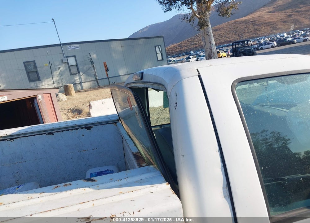 2006 FORD F-350 XL/XLT VIN: 1FTWF30YX6EC19317