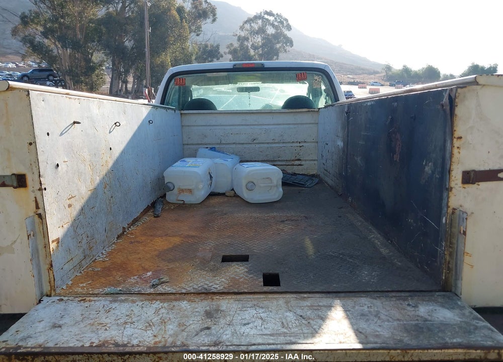 2006 FORD F-350 XL/XLT VIN: 1FTWF30YX6EC19317