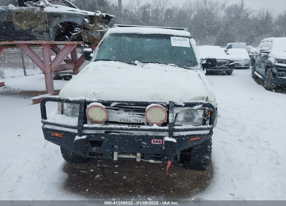 2001 ISUZU TROOPER LIMITED/LS/S VIN: JACDJ58X917J16544
