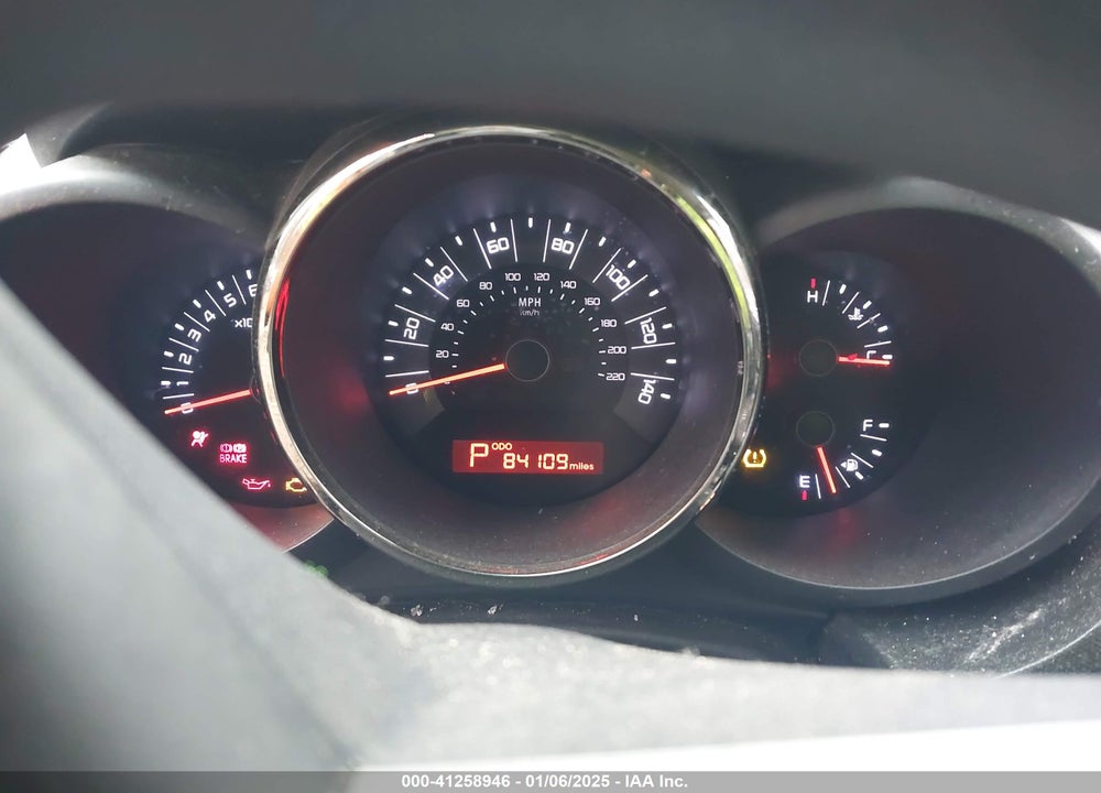 2011 KIA SOUL VIN: KNDJT2A24B7251329