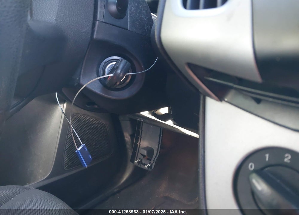 2014 FORD FOCUS VIN: 1FADP3K25EL283066