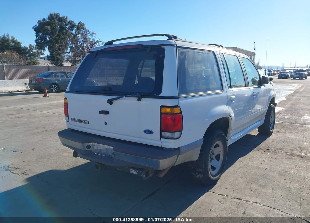 1996 FORD EXPLORER VIN: 1FMDU34X7TUD32413