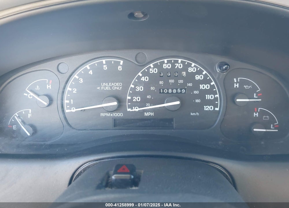 1996 FORD EXPLORER VIN: 1FMDU34X7TUD32413