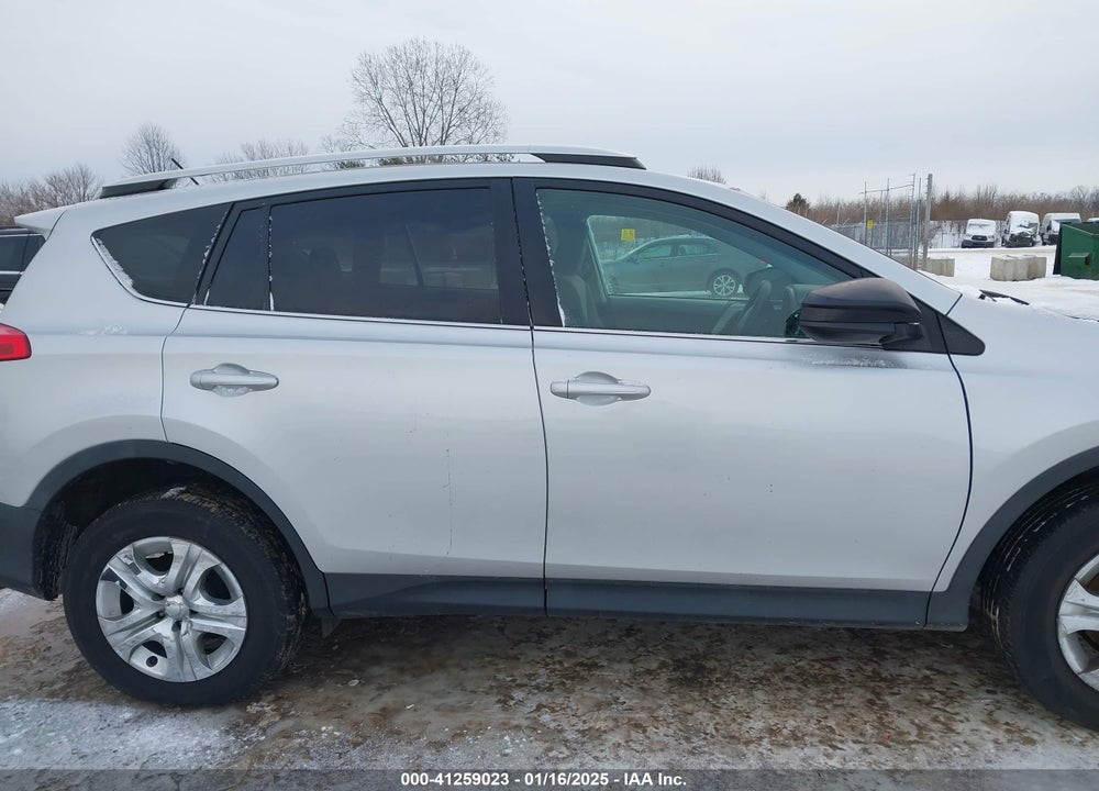 2013 TOYOTA RAV4 LE VIN: 2T3BFREV6DW064352