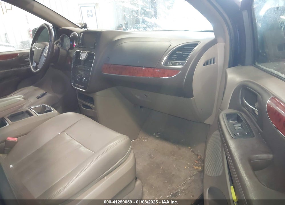 2014 CHRYSLER TOWN & COUNTRY TOURING VIN: 2C4RC1BG1ER231730