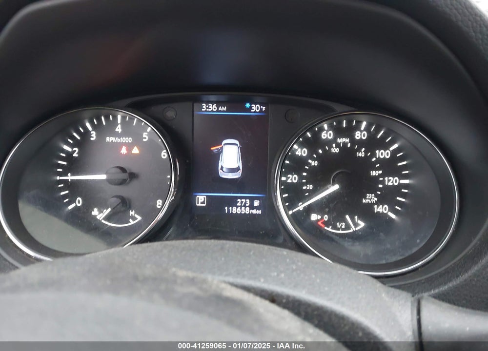 2018 NISSAN ROGUE S VIN: 5N1AT2MV2JC757393