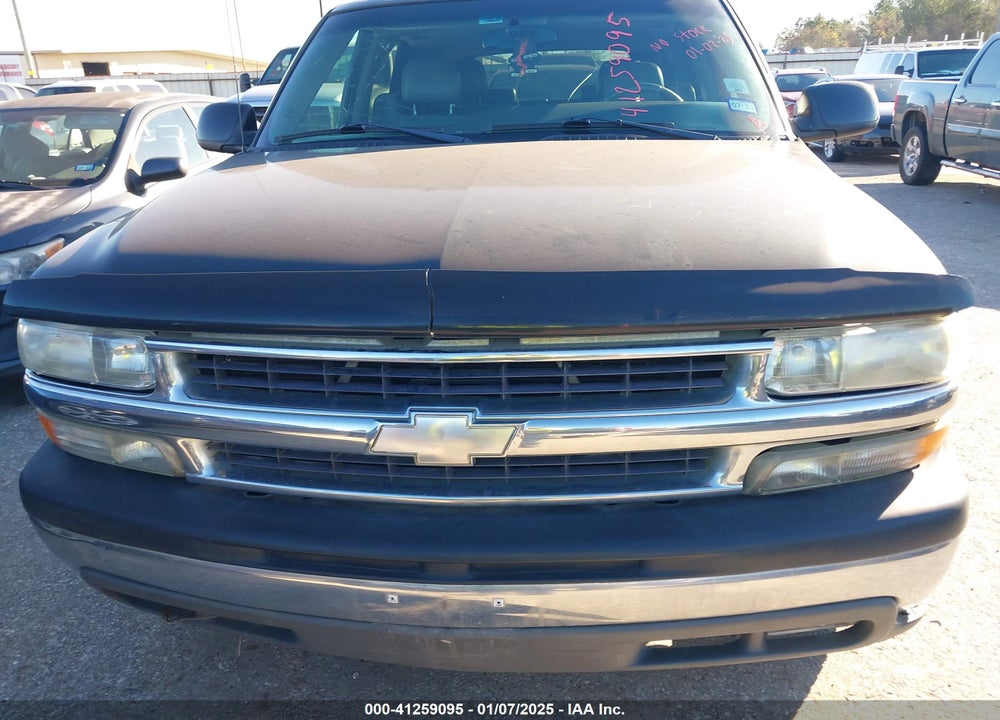 2003 CHEVROLET TAHOE LT VIN: 1GNEC13ZX3R215423