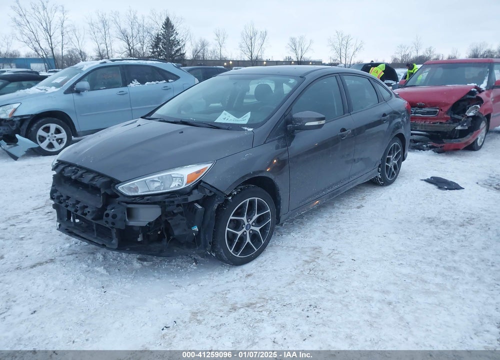2015 FORD FOCUS VIN: 1FADP3F23FL333961
