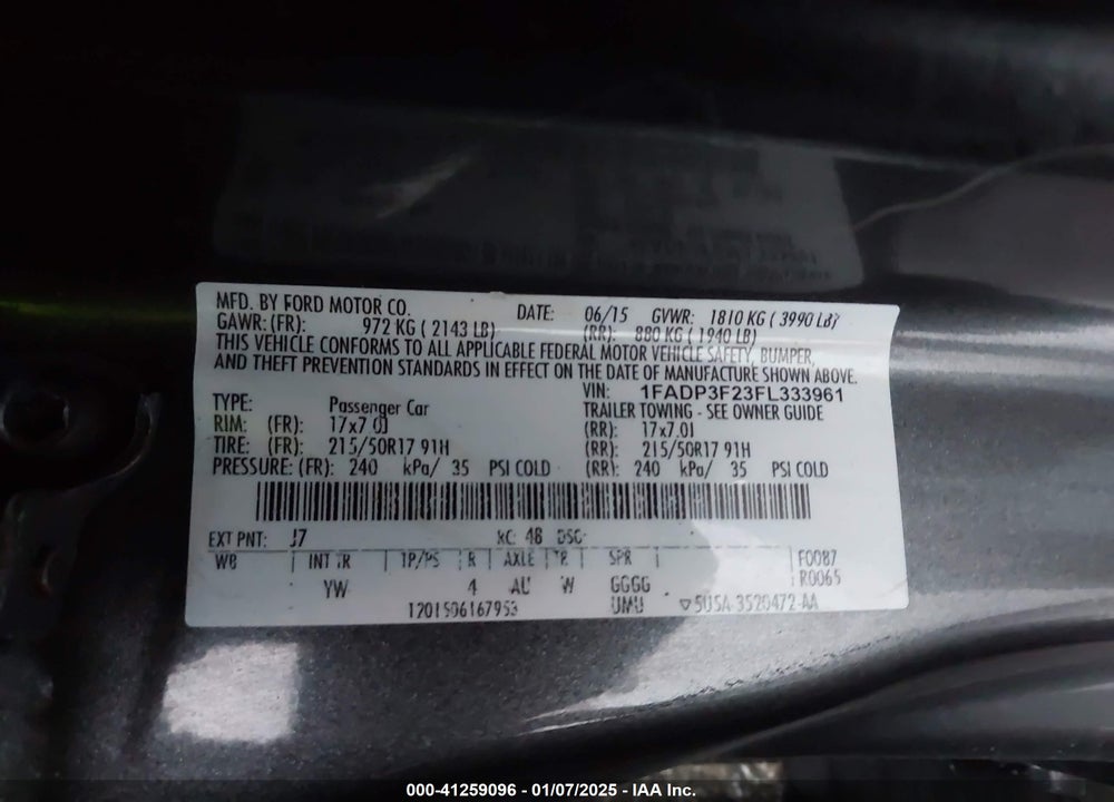 2015 FORD FOCUS VIN: 1FADP3F23FL333961