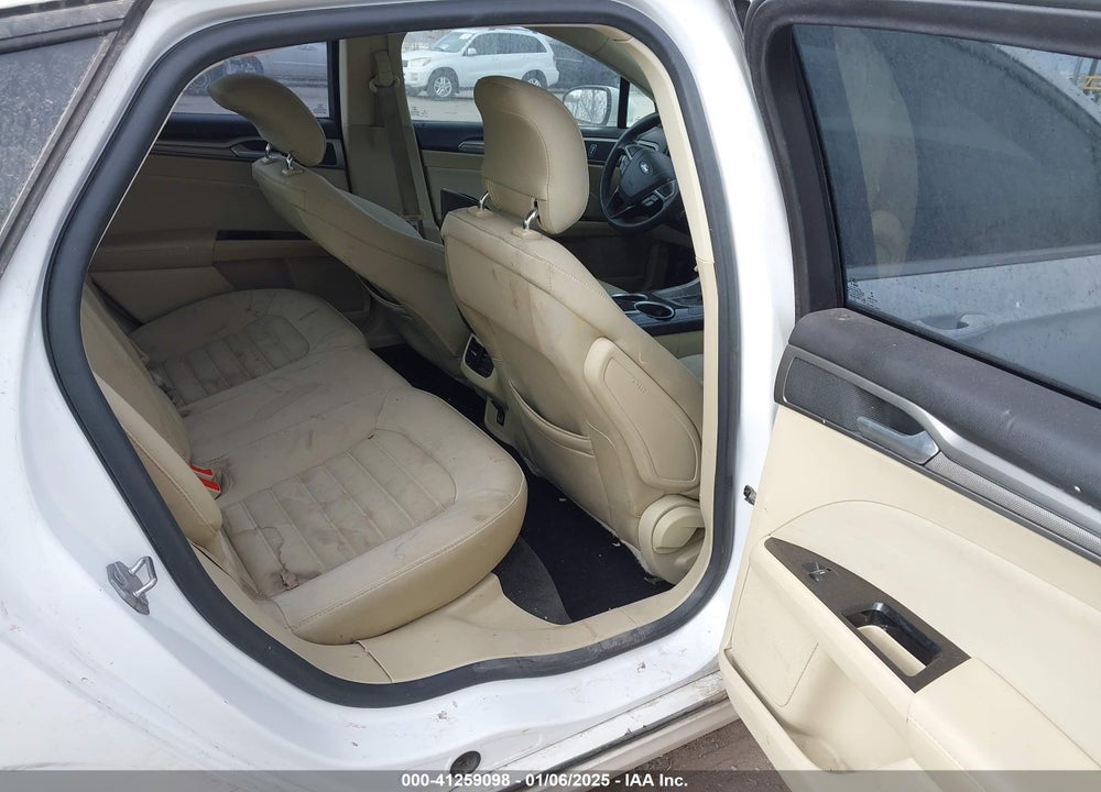 2014 FORD FUSION SE VIN: 3FA6P0H74ER150861