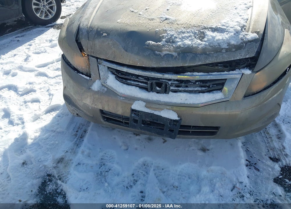 2008 HONDA ACCORD VIN: 1HGCP26328A069771