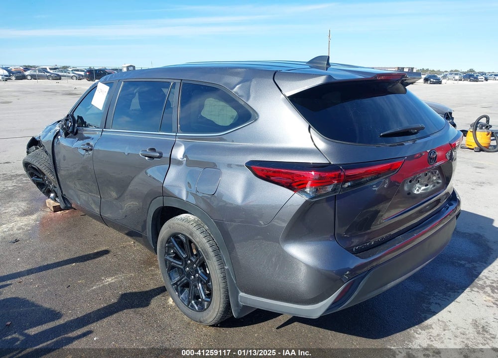 2023 TOYOTA HIGHLANDER LE VIN: 5TDKDRAH8PS527314