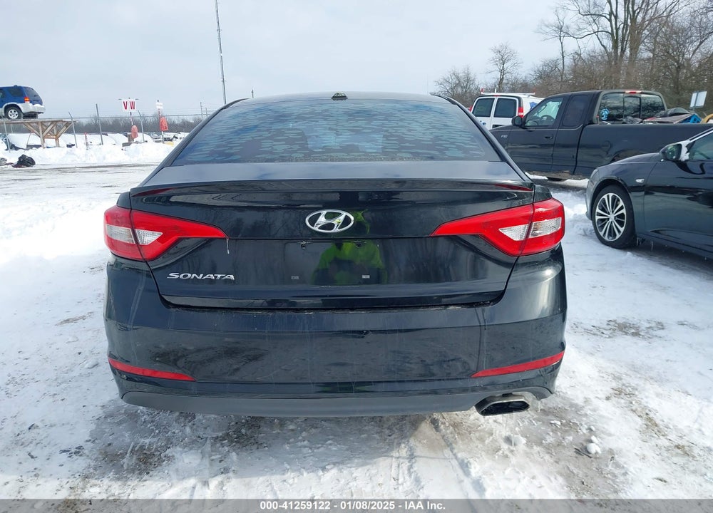 2015 HYUNDAI SONATA SE VIN: 5NPE24AF6FH099803
